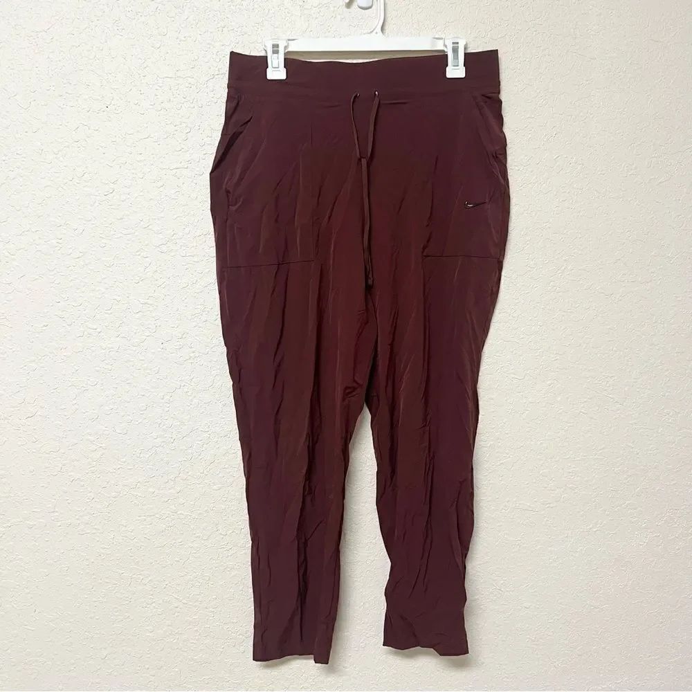 Nike Bliss Lux Training Pants Women Size L Red CU4603 Nylon Stretch Pull On